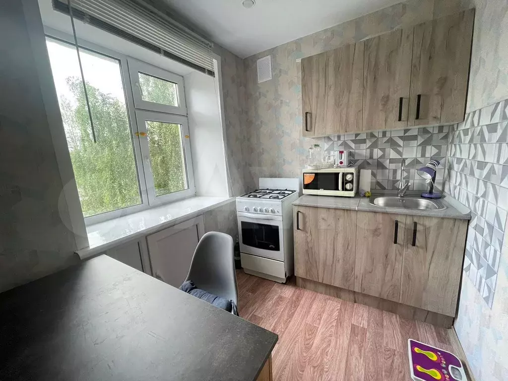 2-к. квартира, 46 м, 5/5 эт. - Фото 0