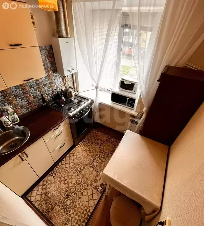 1-комнатная квартира: Альметьевск, улица Пушкина, 29 (22 м) - Фото 1