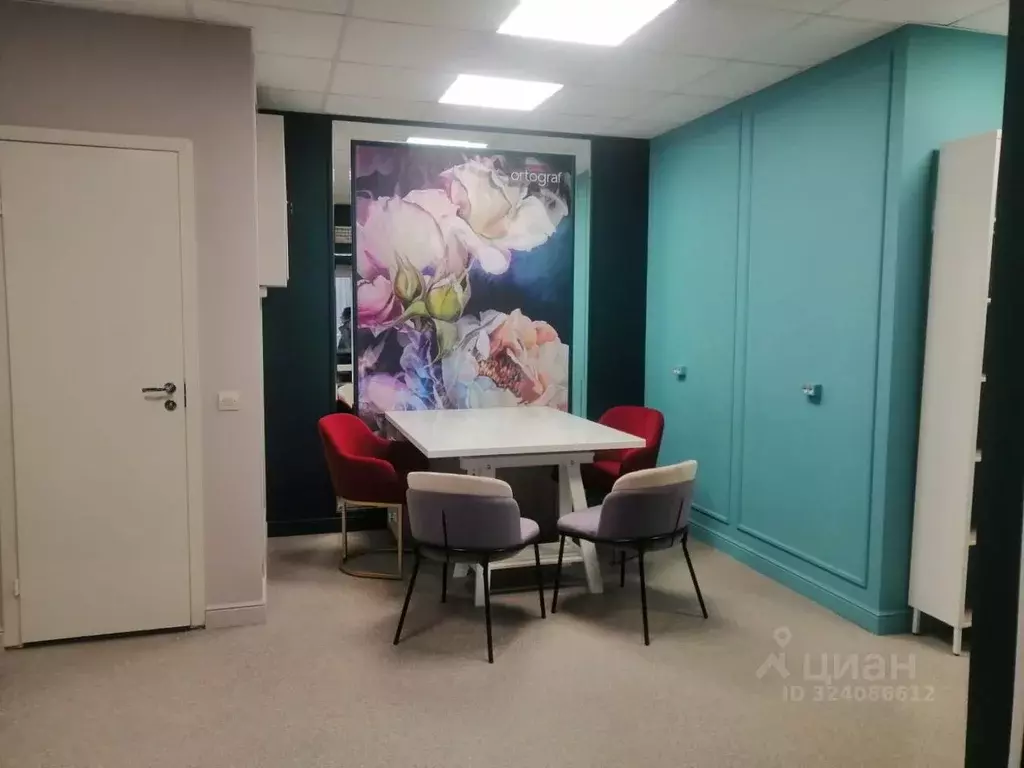 Офис в Коми, Сыктывкар Коммунистическая ул., 7 (24 м) - Фото 1