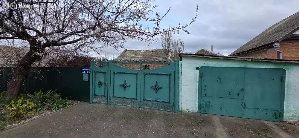 Дом в Сальск, улица Лермонтова, 16 (61 м) - Фото 1