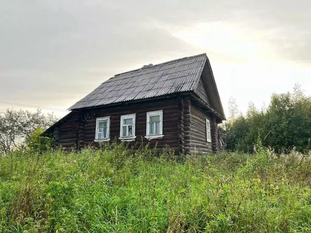 Дом в Ленинградская область, Тихвинский район, Мелегежское с/пос, д. ... - Фото 0