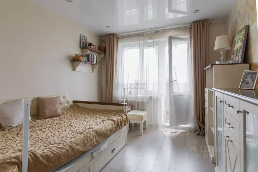 3-к кв. Московская область, Люберцы ул. Льва Толстого, 2 (71.8 м) - Фото 0