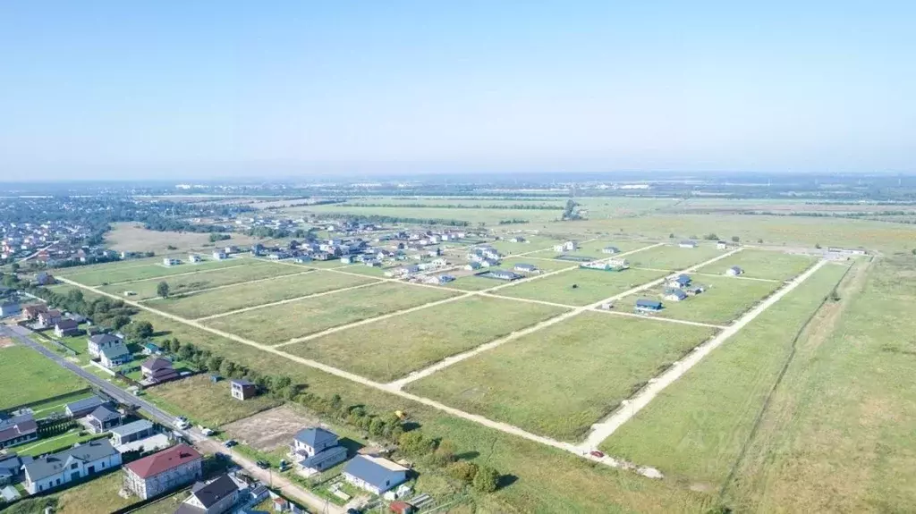 Участок в Ленинградская область, Гатчинский муниципальный округ, д. ... - Фото 1