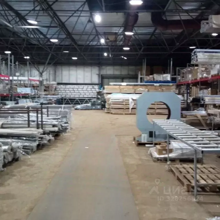 Склад в Московская область, Химки ш. Вашутинское, 10А (1352 м) - Фото 1