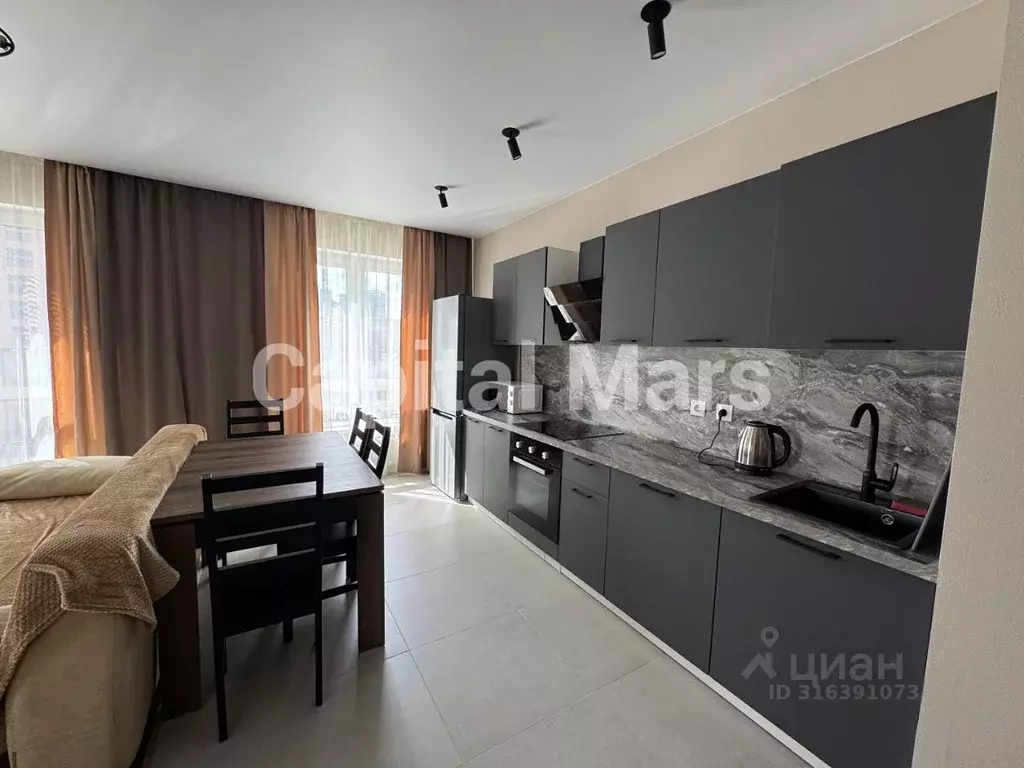 3-к кв. Москва Красноказарменная ул., 15к4 (63.0 м) - Фото 0