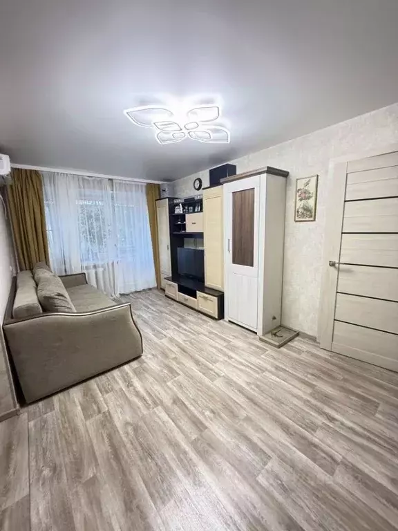 2-к кв. Нижегородская область, Нижний Новгород просп. Ленина, 23А ... - Фото 2