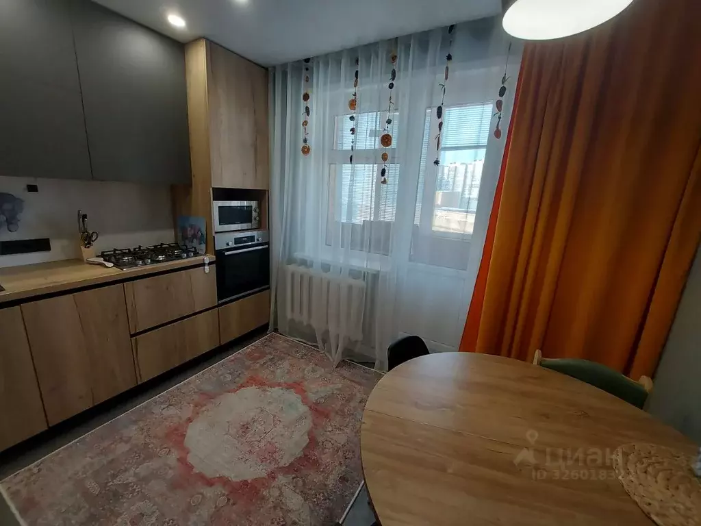 2-к кв. Татарстан, Нижнекамск ул. Менделеева, 25 (56.6 м) - Фото 2