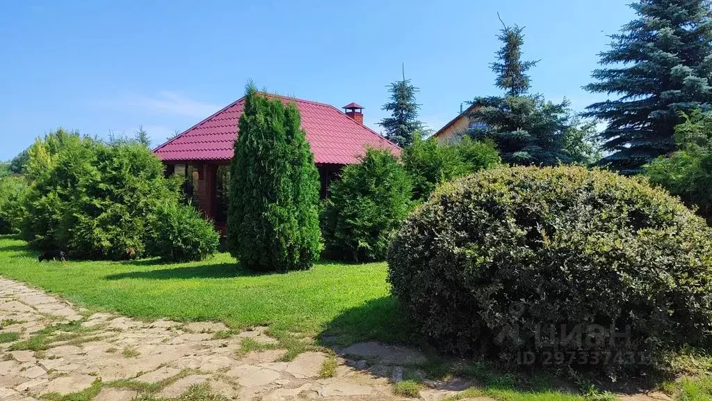 Дом в Башкортостан, Туймазинский район, Николаевский сельсовет, с. ... - Фото 1