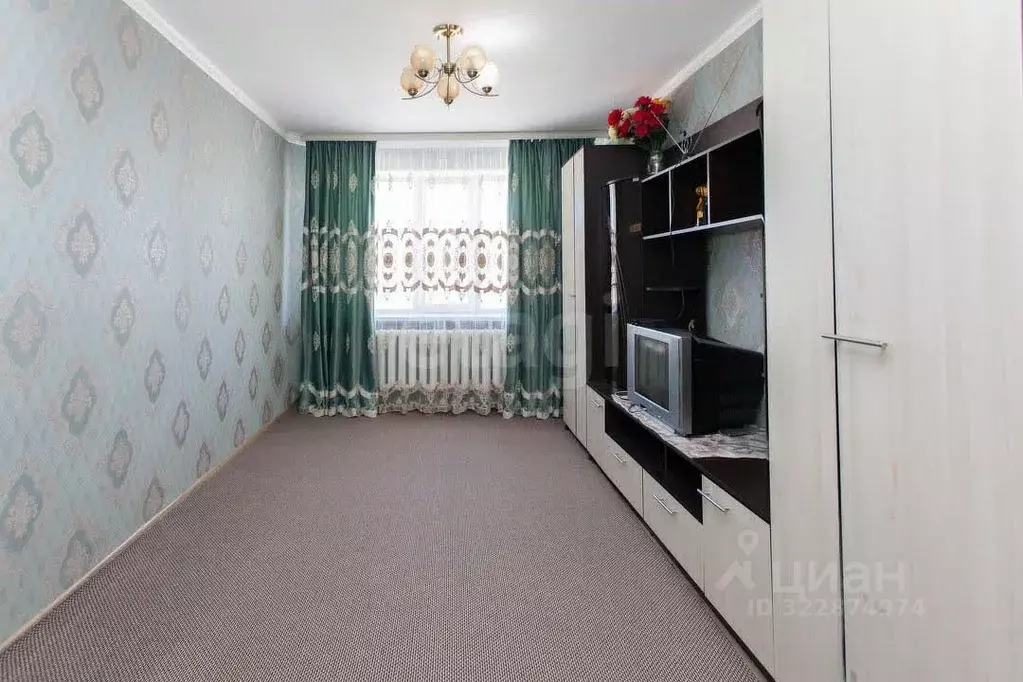 2-к кв. Ханты-Мансийский АО, Сургут ул. Энергетиков, 13 (53.4 м) - Фото 1