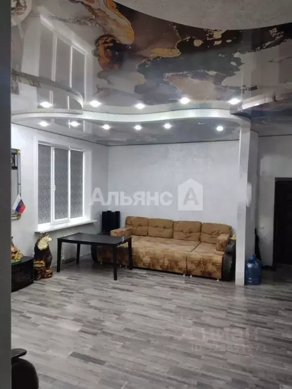 Дом в Ростовская область, Волгодонск Братская ул. (380 м) - Фото 1