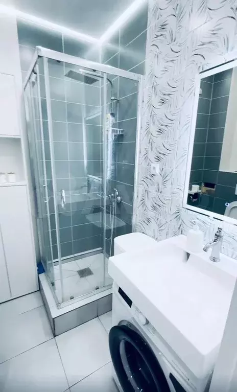 1-к. квартира, 42,4 м, 3/16 эт. - Фото 0
