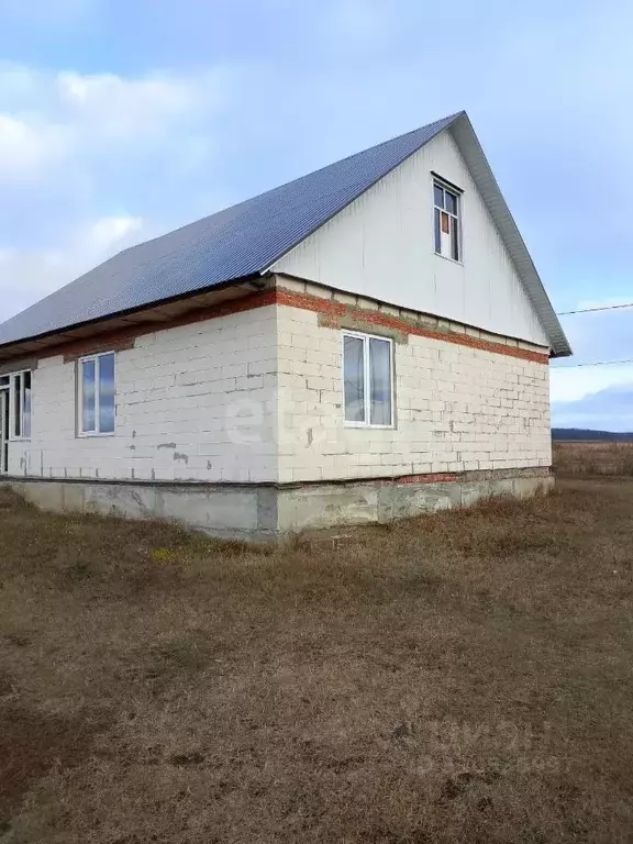 Дом в Белгородская область, Шебекинский городской округ, Маслова ... - Фото 0