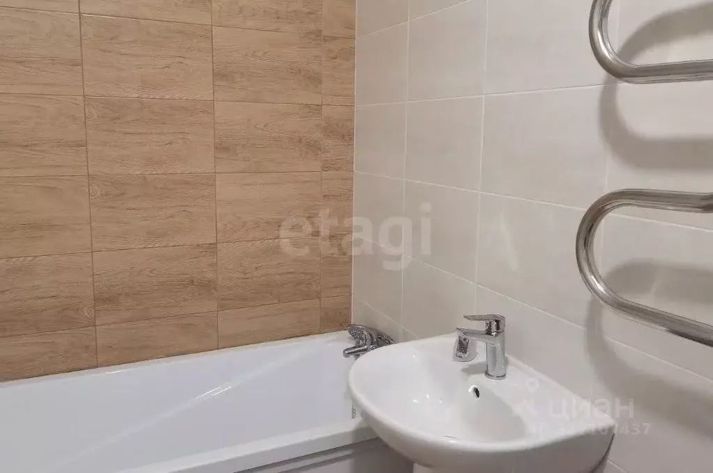 Студия Новосибирская область, Новосибирск Тайгинская ул., 39 (26.6 м) - Фото 1