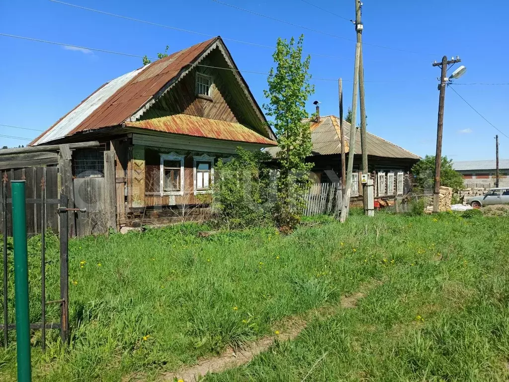 Дом в Пермский край, с. Янычи тракт Сибирский, 55 (31 м) - Фото 1
