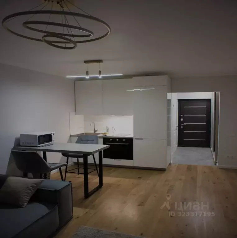 Студия Московская область, Красногорск городской округ, д. Глухово ул. ... - Фото 1