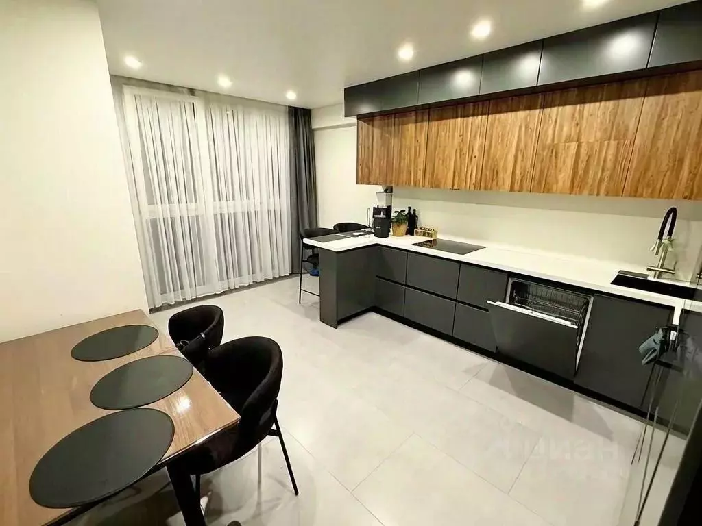 Квартира, 3 комнаты, 90.2 м - Фото 1