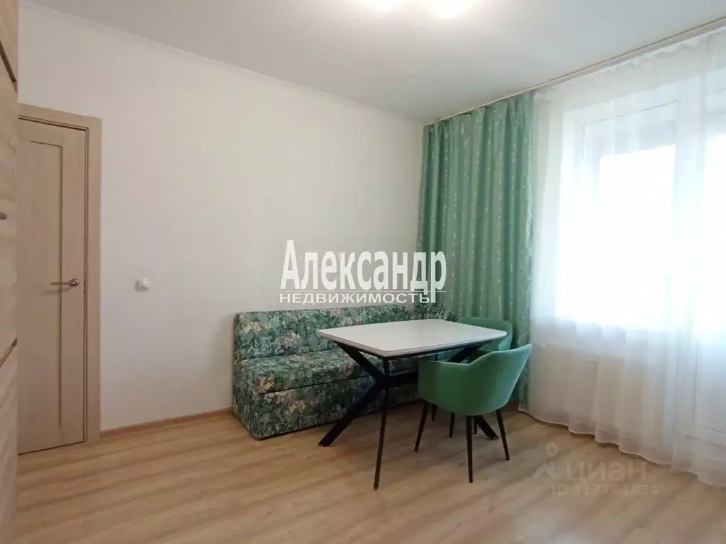 2-к кв. Ленинградская область, Мурино Всеволожский район, бул. ... - Фото 1