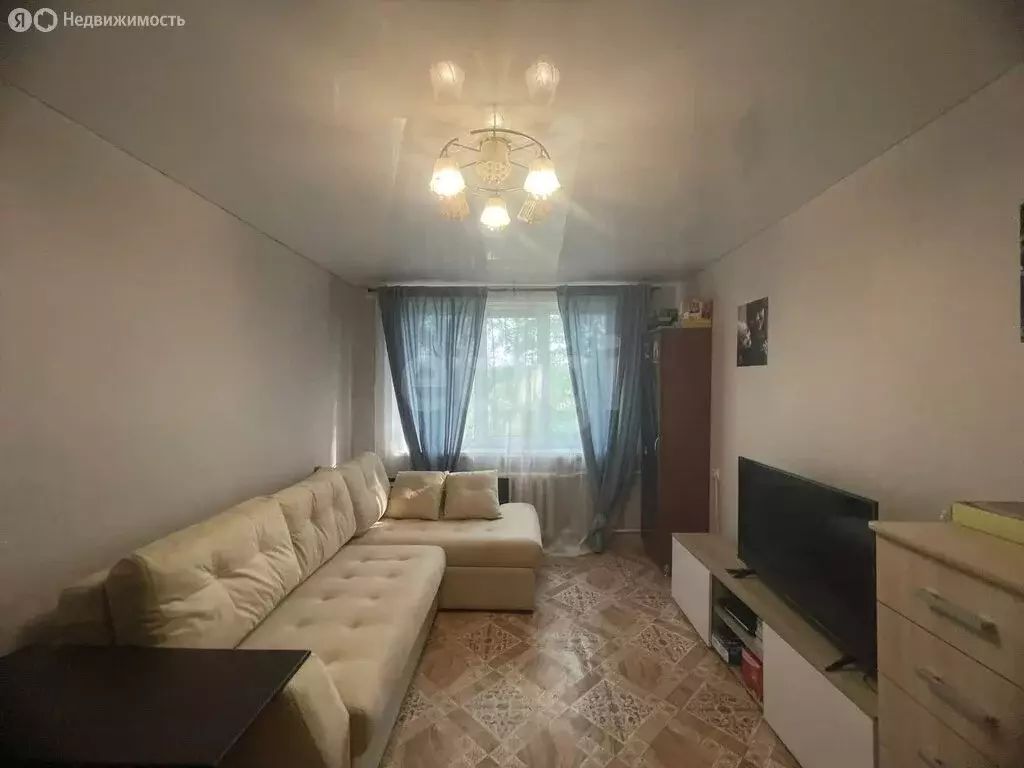 2-комнатная квартира: Лесная Поляна, Железнодорожная улица, 7 (47.2 м) - Фото 1