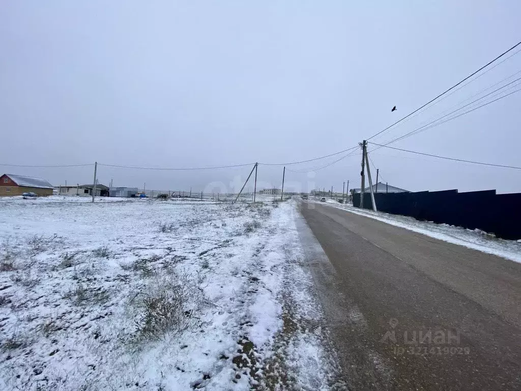 Участок в Крым, Симферопольский район, с. Урожайное ул. Медицинская ... - Фото 0
