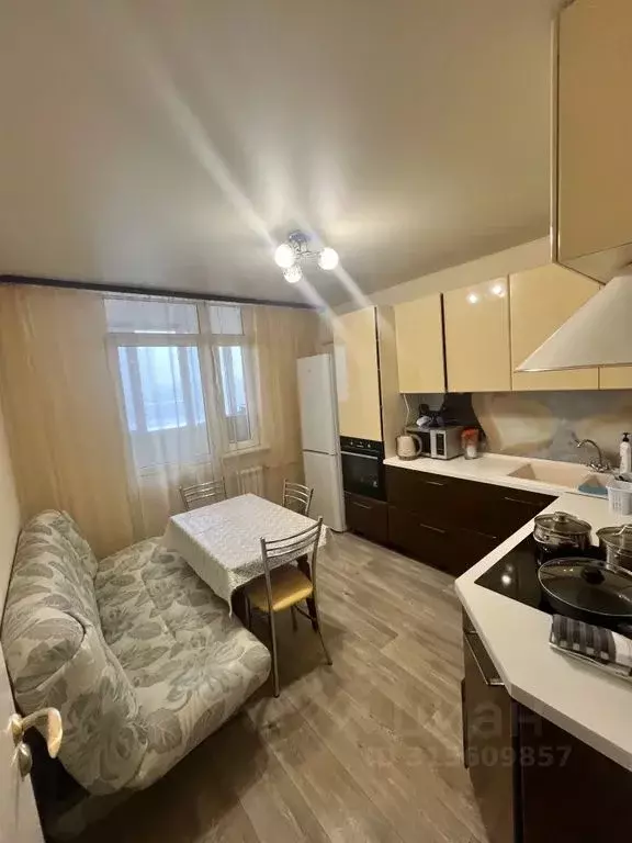 2-к кв. Оренбургская область, Оренбург просп. Гагарина, 21/8 (65.0 м) - Фото 2