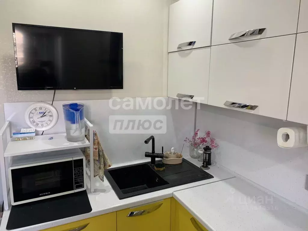 3-к кв. Вологодская область, Вологда ул. Возрождения, 76А (68.0 м) - Фото 1