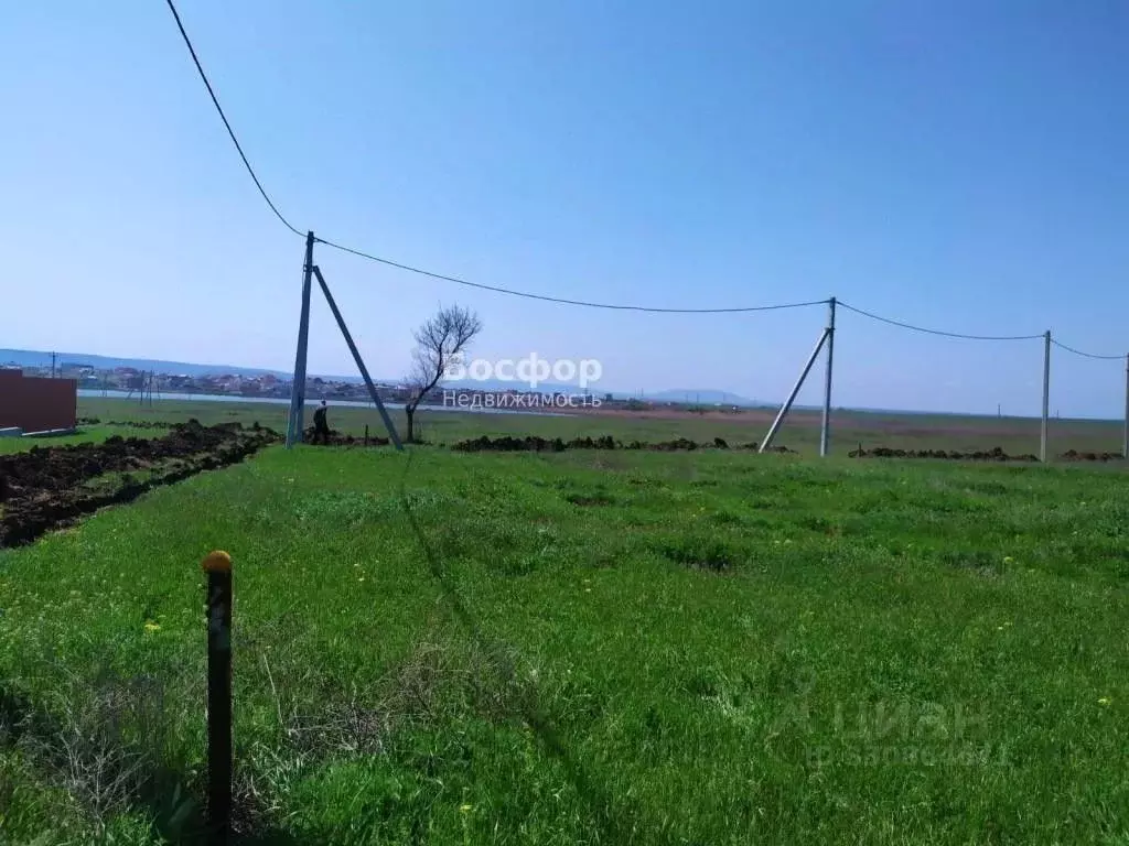 Участок в Крым, Феодосия муниципальный округ, с. Береговое ул. ... - Фото 2