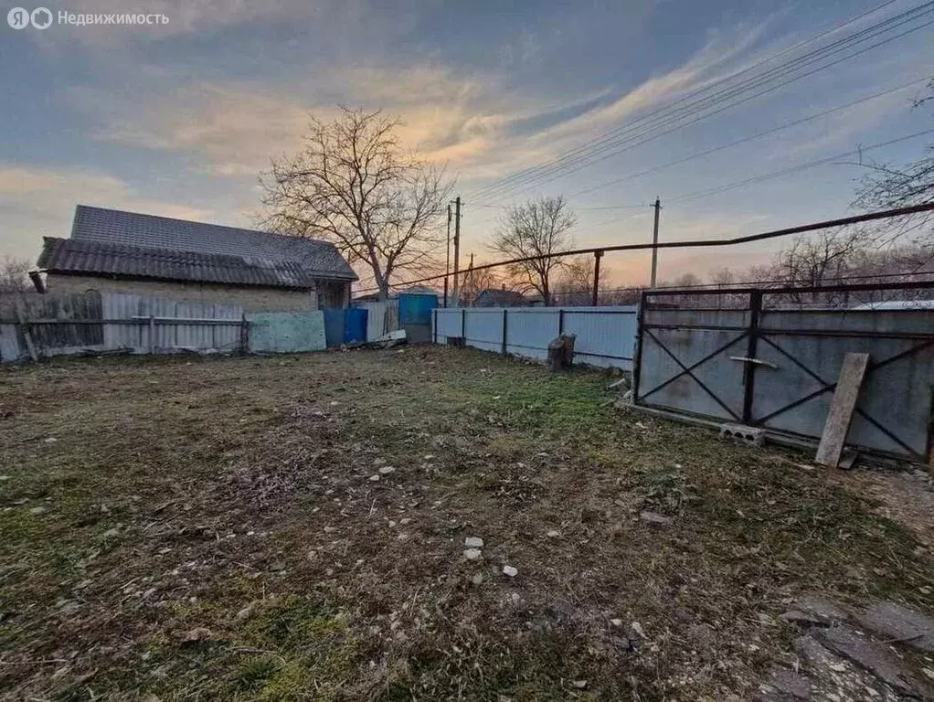 Дом в станица Суворовская, Пионерская улица (25 м) - Фото 0