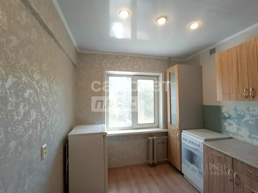 3-к кв. Брянская область, Брянск Литейная ул., 70 (50.1 м) - Фото 1