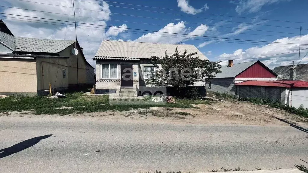 Дом в Липецкая область, Липецкий муниципальный округ, с. Сырское ул. ... - Фото 1