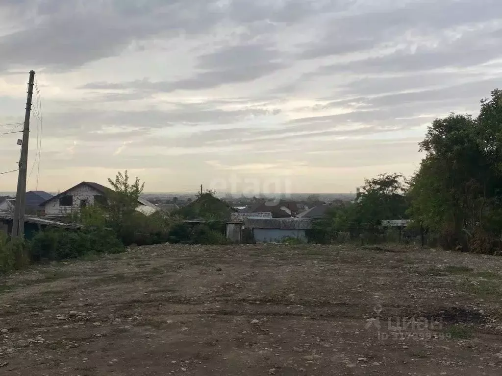 Участок в Адыгея, Майкоп Машиностроитель СНТ, ул. Луговая (7.0 сот.) - Фото 0