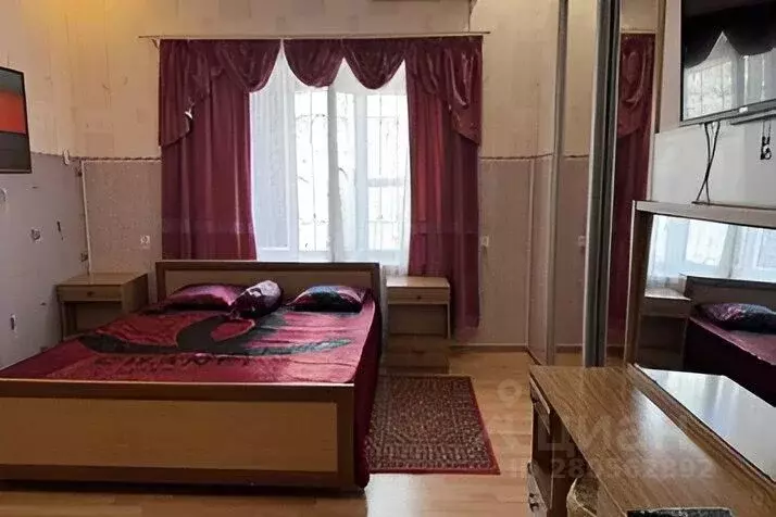 Дом в Крым, Евпатория ул. Имени Бартенева, 12 (35 м) - Фото 0