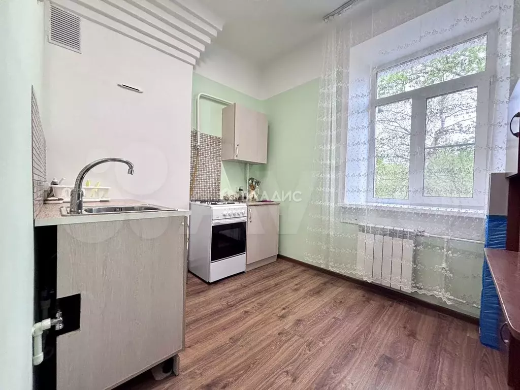 Комната 24 м в 3-к., 2/2 эт. - Фото 1