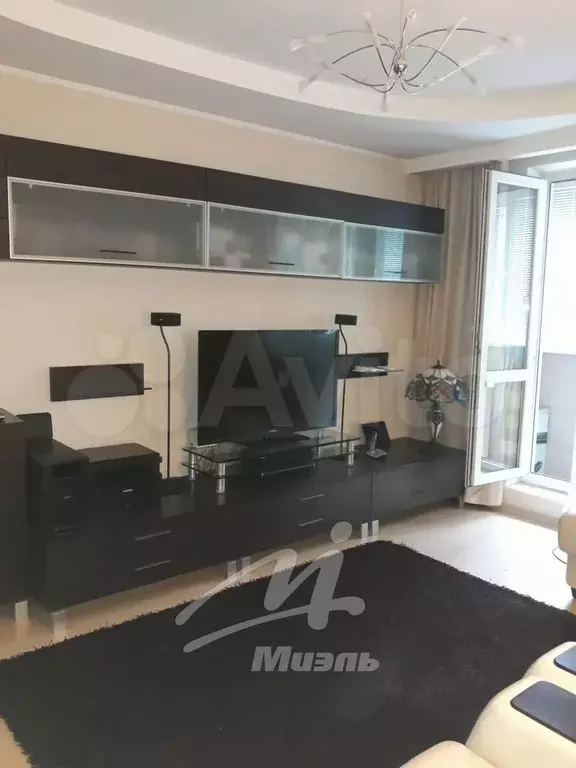 1-к. квартира, 40 м, 5/17 эт. - Фото 0