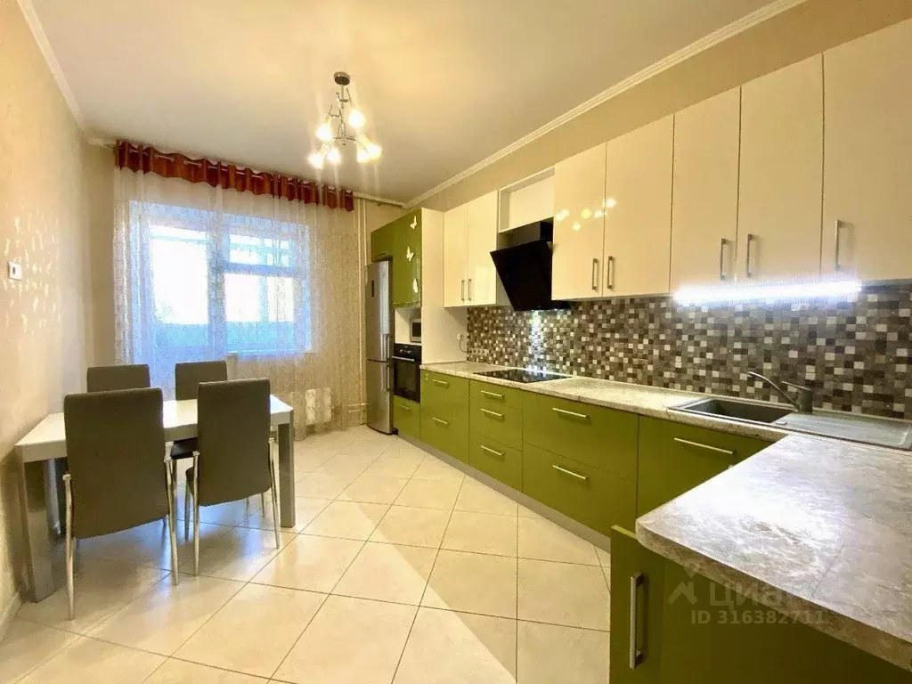 2-к кв. Краснодарский край, Сочи Вишневая ул., 18/2 (48.0 м) - Фото 0