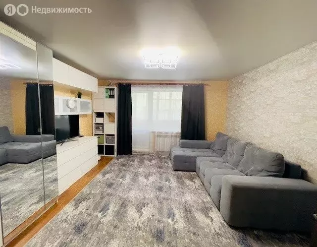 3-комнатная квартира: Зелёный, 7 (70.6 м) - Фото 1