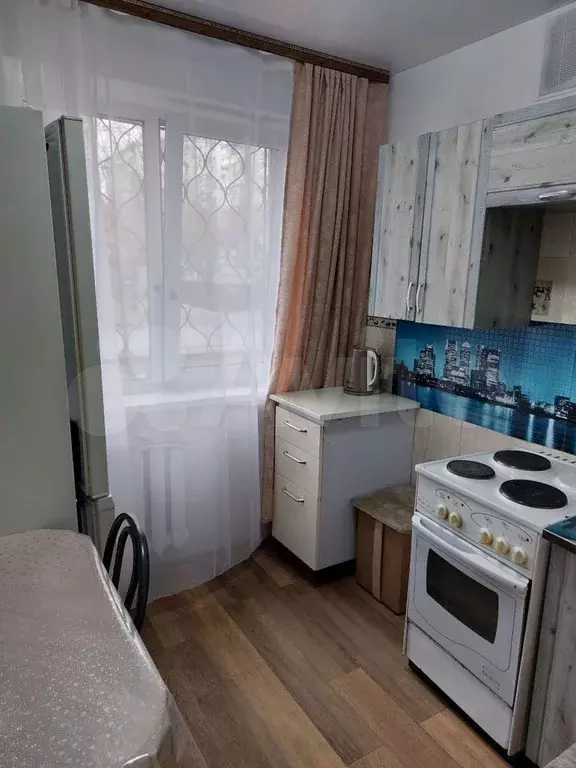 1-к. квартира, 32 м, 1/5 эт. - Фото 1