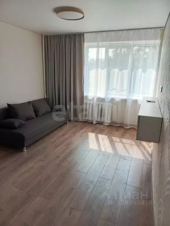 Комната Псковская область, Псков ул. Максима Горького, 51 (18.2 м) - Фото 1