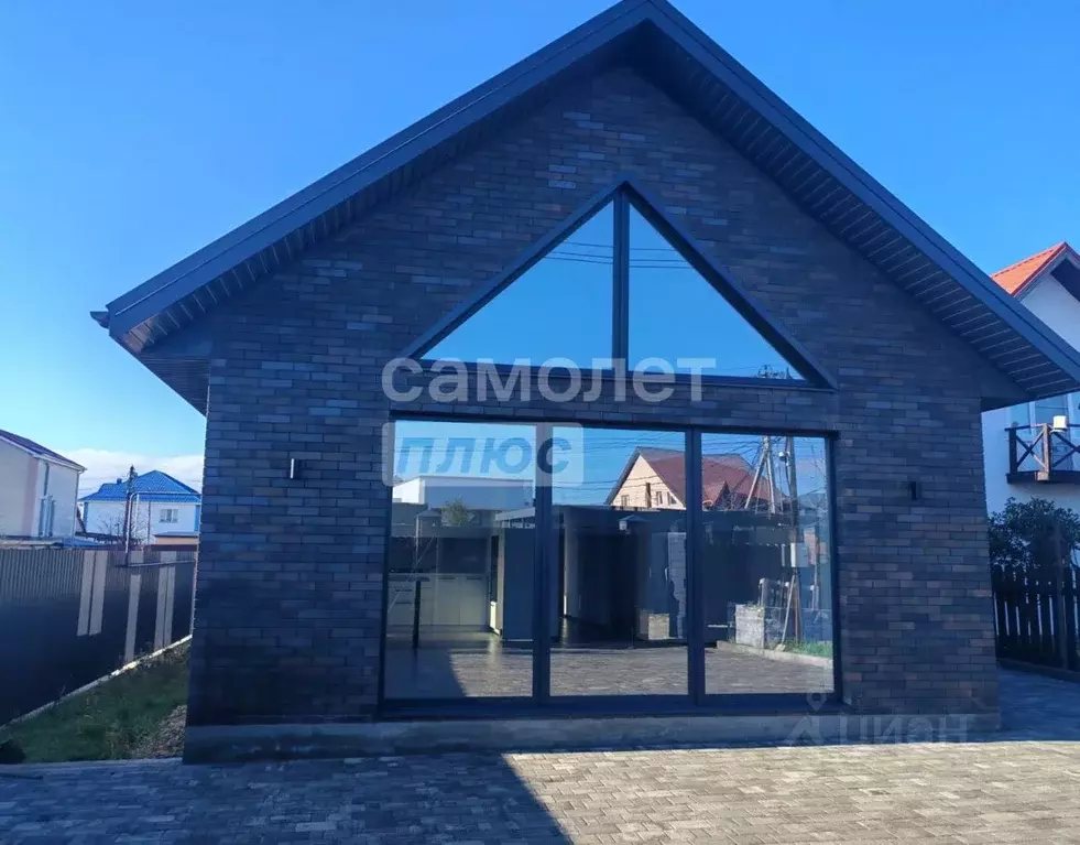 Дом в Краснодарский край, Тимашевский район, Роговское с/пос, Красный ... - Фото 1