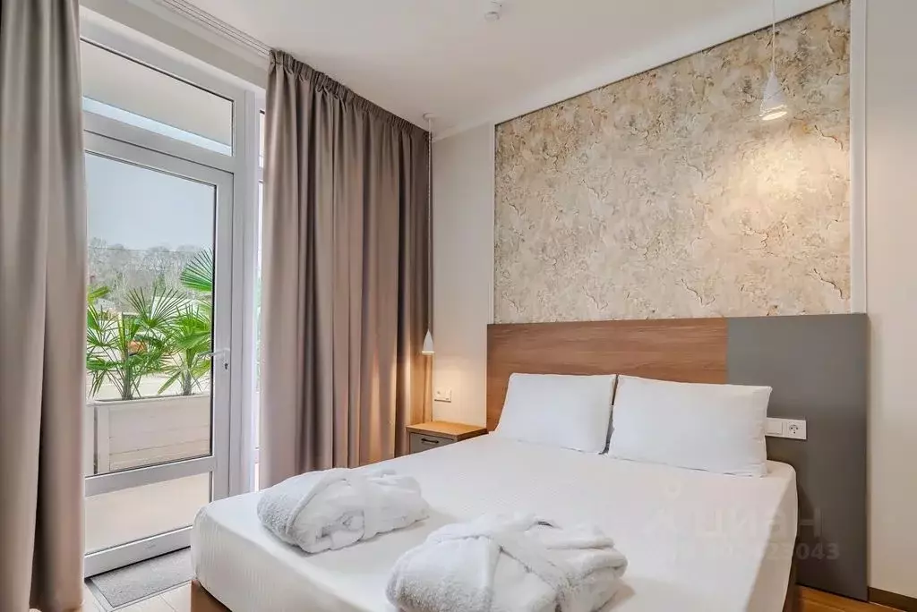 Комната Краснодарский край, Сочи Главная ул., 9/7 - Фото 1