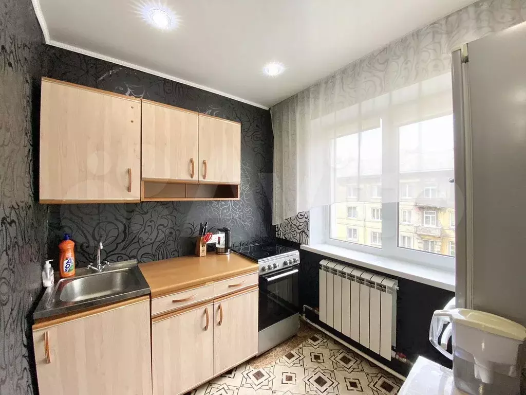 2-к. квартира, 46 м, 5/5 эт. - Фото 1