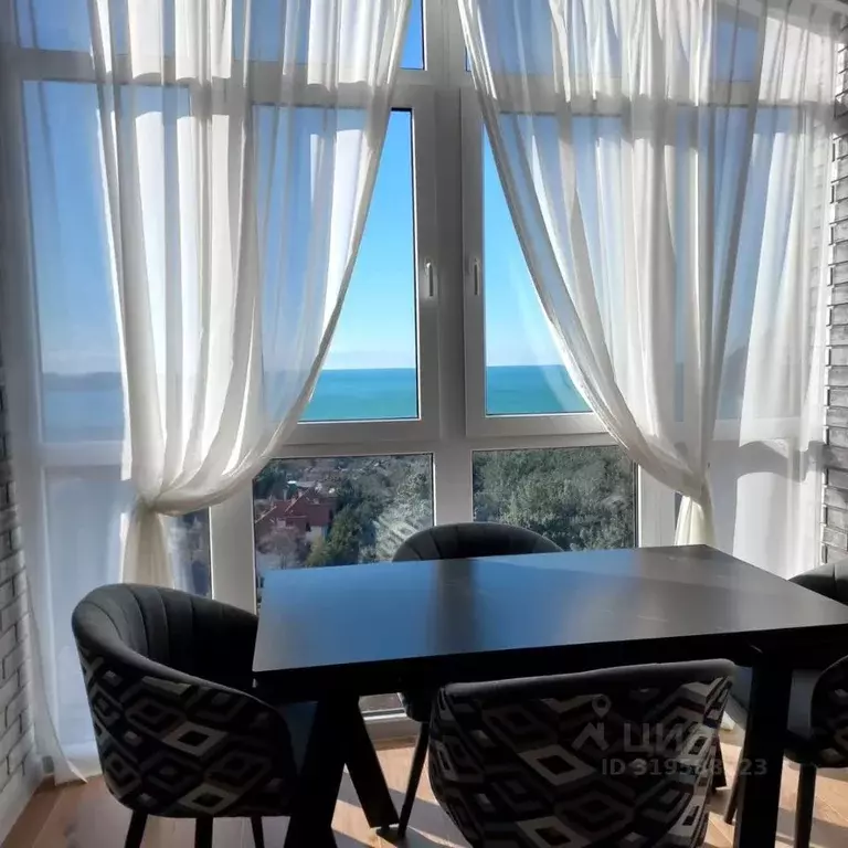 1-к кв. Крым, Алушта ул. Чатырдагская, 1А (49.4 м) - Фото 0