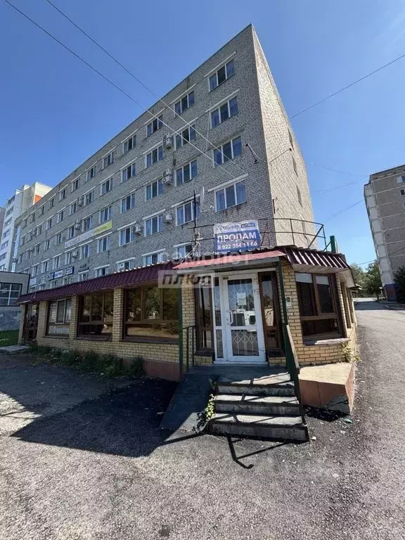 Помещение свободного назначения в Пермский край, Губаха ул. Дегтярева, ... - Фото 1