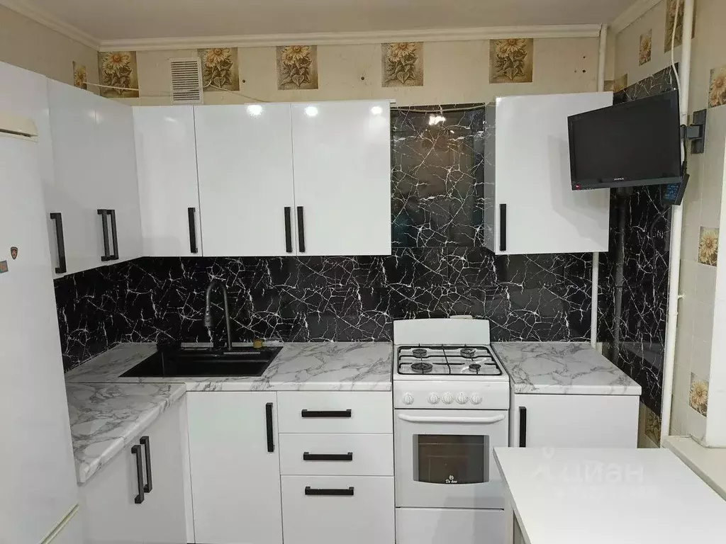 2-к кв. Пензенская область, Пенза проезд 1-й Онежский, 10 (55.0 м) - Фото 1