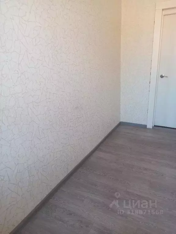 Помещение свободного назначения в Удмуртия, Глазов ул. Короленко, 8 (9 ... - Фото 0