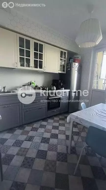 2-комнатная квартира: Казань, проспект Победы, 139к2 (62.6 м) - Фото 1