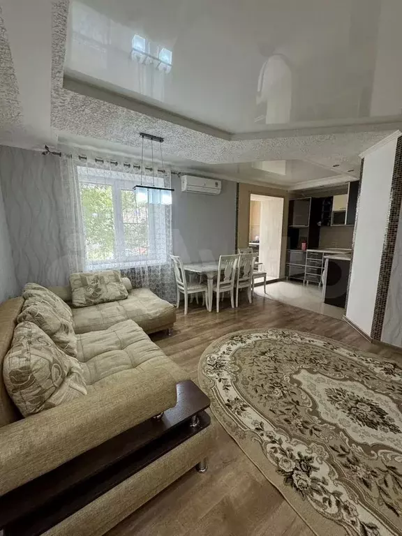 3-к. квартира, 70 м, 1/4 эт. - Фото 1