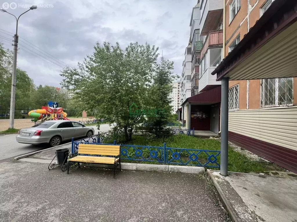 2-комнатная квартира: Тобольск, 6-й микрорайон, 15 (43 м) - Фото 0