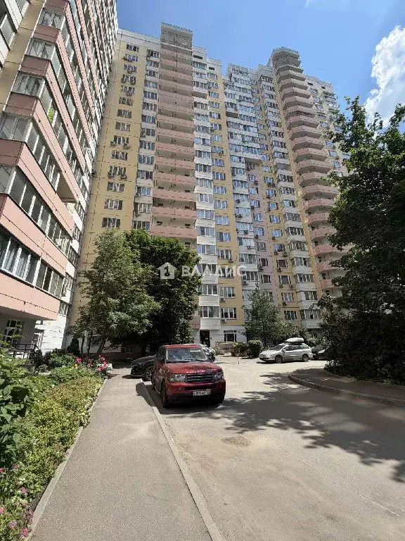Продается 3-комнатная квартира - Фото 2
