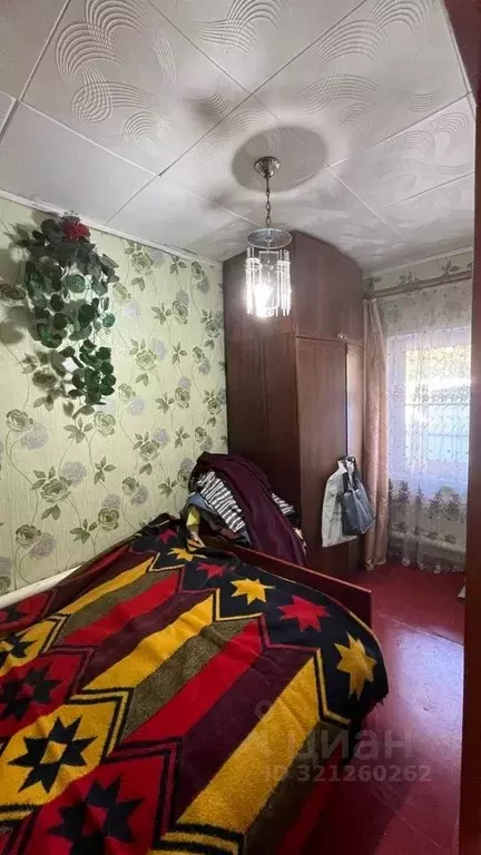 Дом в Ростовская область, Красносулинский район, Гуково-Гнилушевское ... - Фото 1