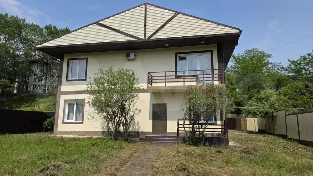 Дом 211,9 м на участке 7,7 сот. - Фото 0